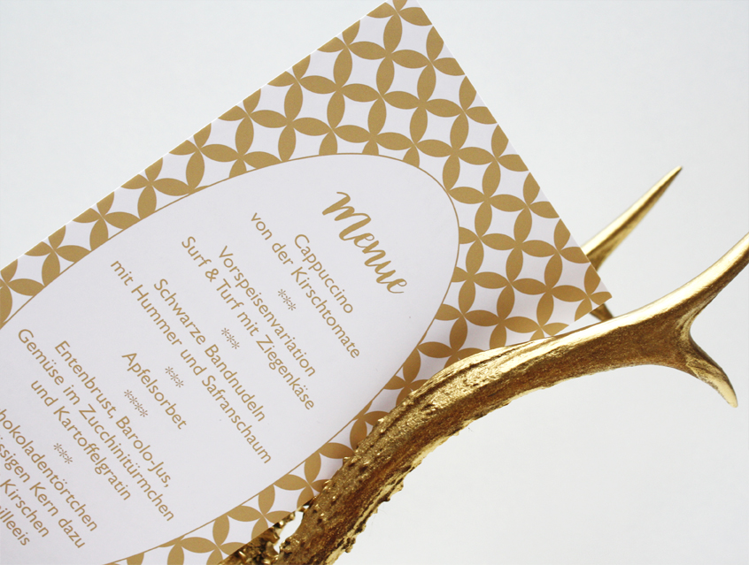 no. 7144 - Menue Menu Menükarte Hochzeitsmenü Hochzeitspapeterie Karte Papeterie gold goldfarben exklusiv elegant vornehm